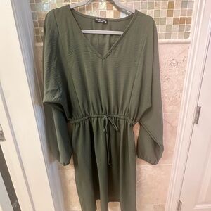 Heimish USA size small